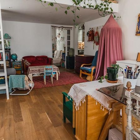 Bright Atypical Duplex In Menilmontant Apartment Paris Luaran gambar